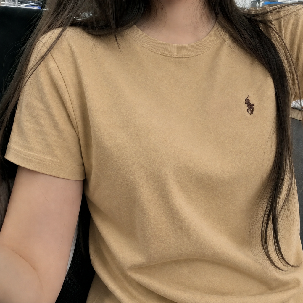 Women Pony Horse Cream Tshirt